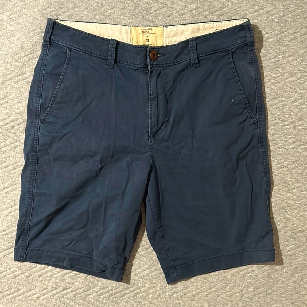 Hollister Shorts size 31, flor a smoke and pet free home.